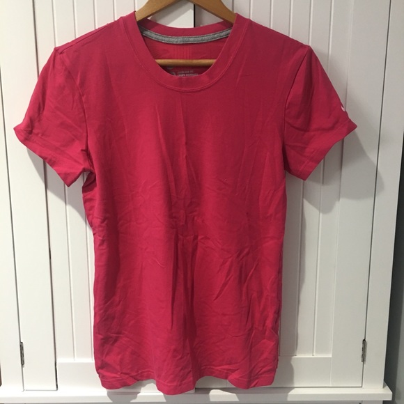 Nike standard fit t-shirt/athletic top - Picture 1 of 5